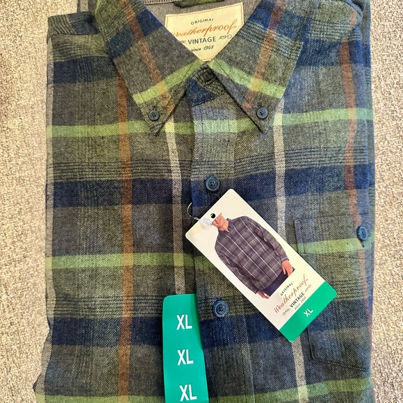 BUNDLE 4 FLANNELS! Weatherproof Men's Casual Plaid Button Down Shirts (1 NWT) - Picture 5 of 8